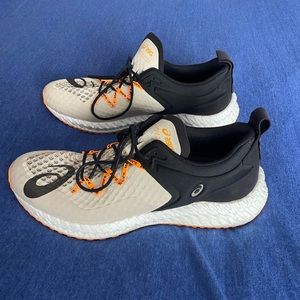 ASICS MICROFLUX sz11